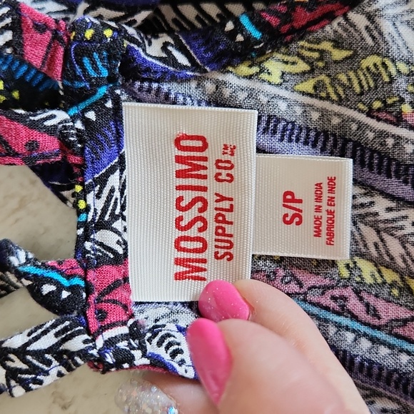 Mossimo SALE - Picture 5 of 6